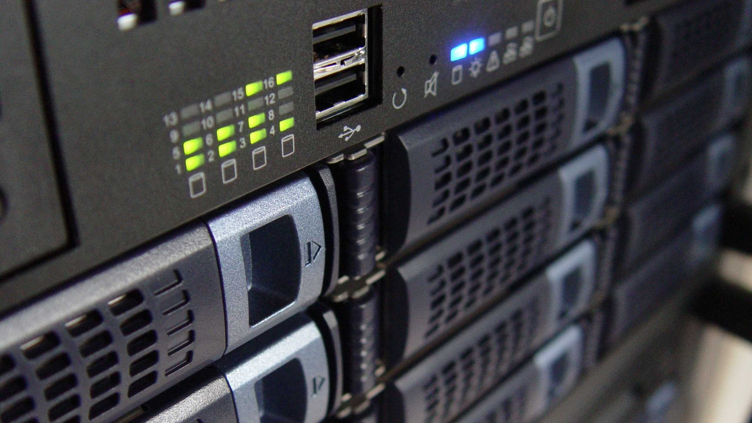 Reliable IT infrastructure and network services